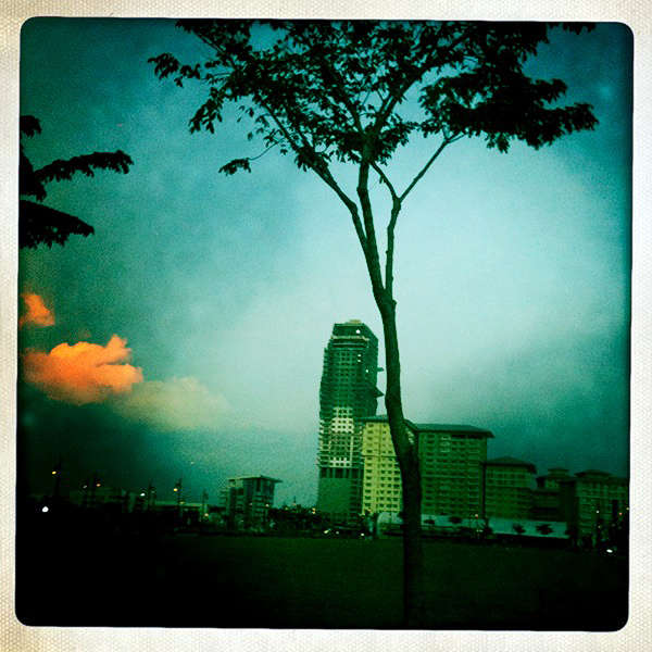  : Hipstamatic World : visual meanderings by vt fine art photography